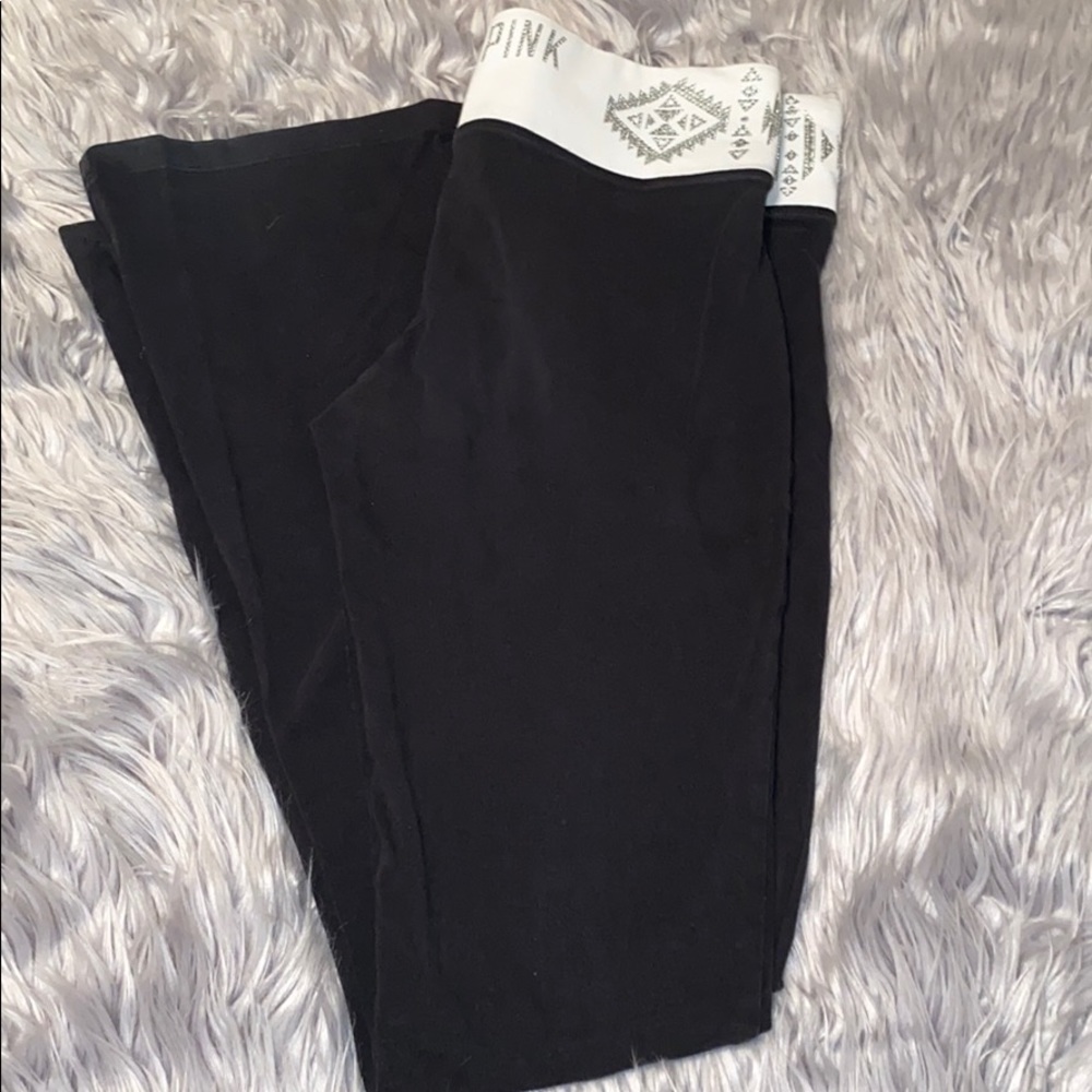VICTORIAS SECRET YOGA PANTS